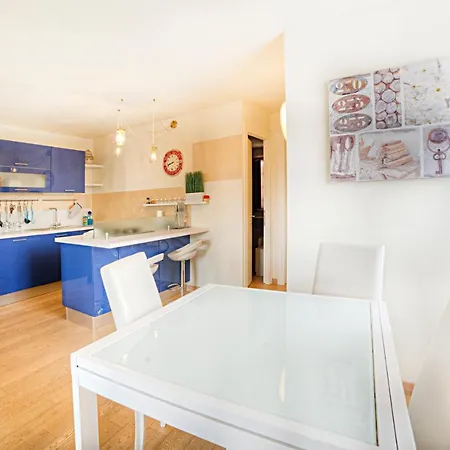 Apartment Nicchio Bright And Design Loft